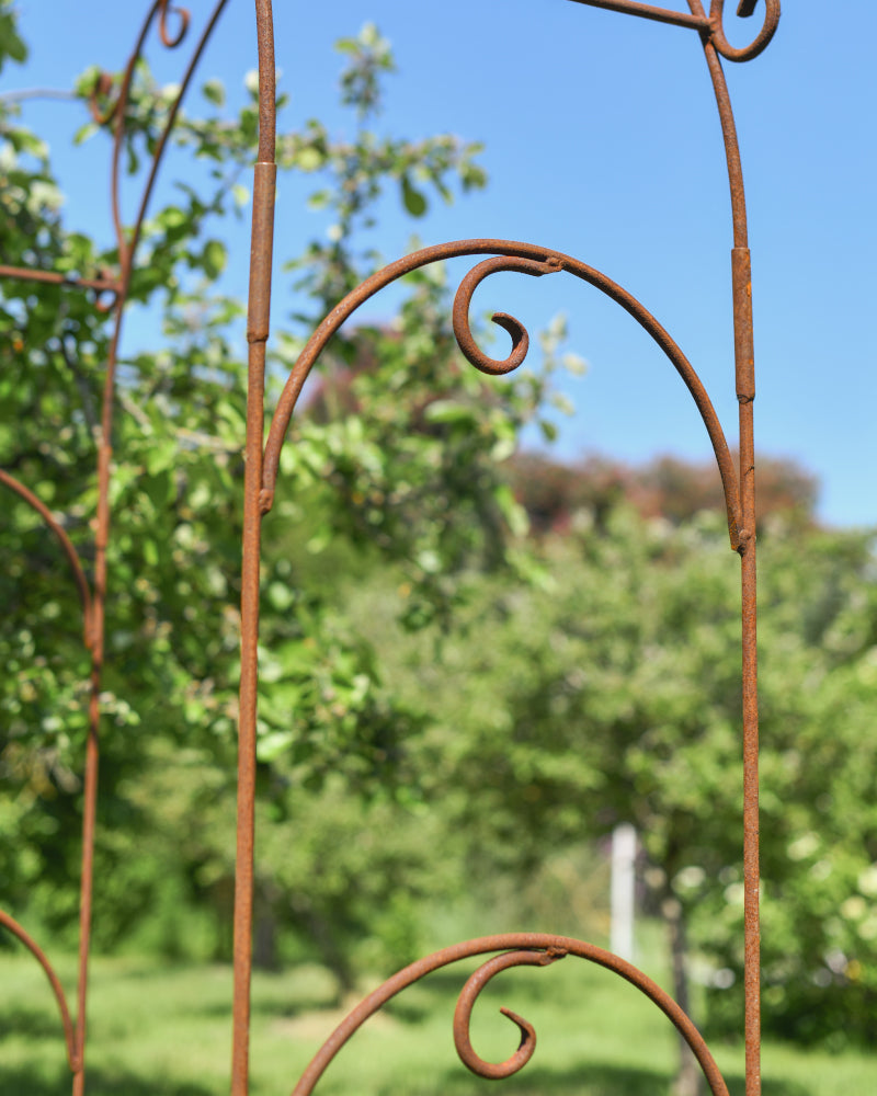 Close up of the coiled finials 