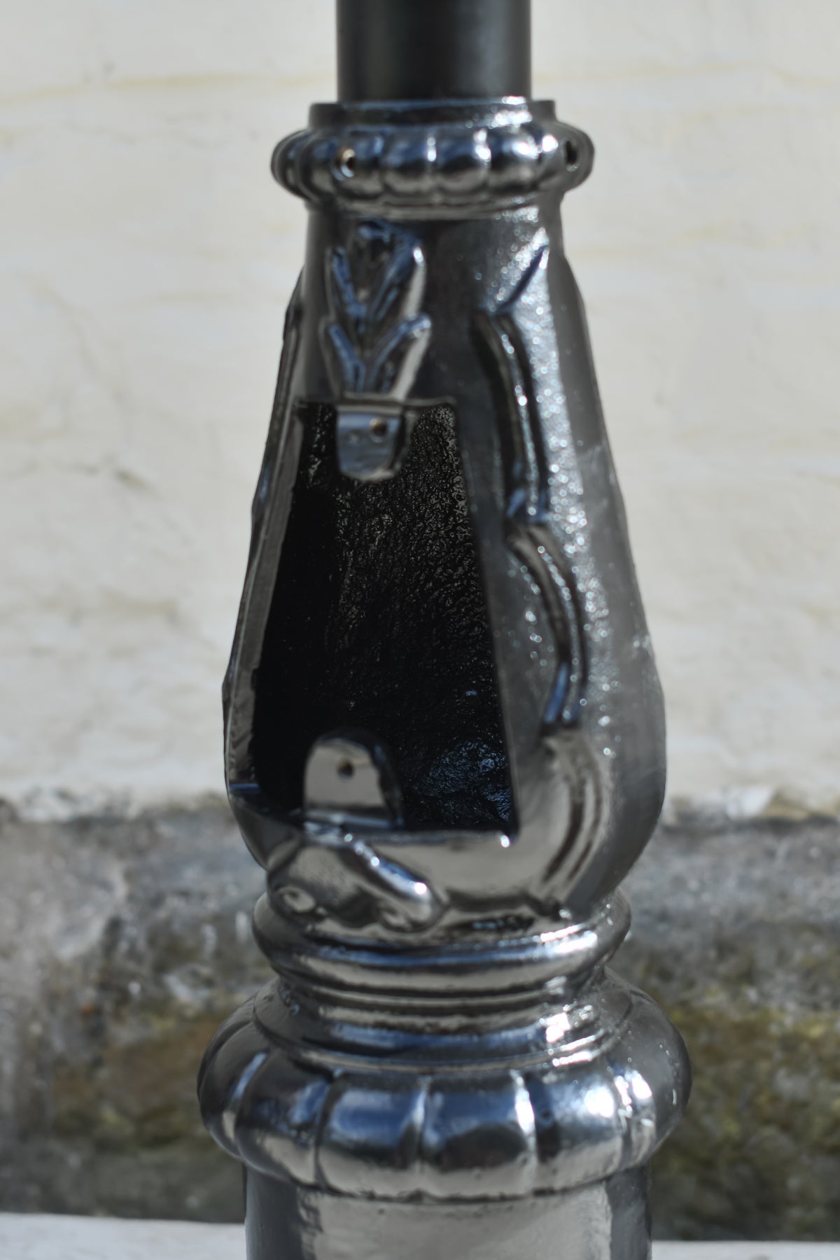 Inside the lamp post inspection chamber