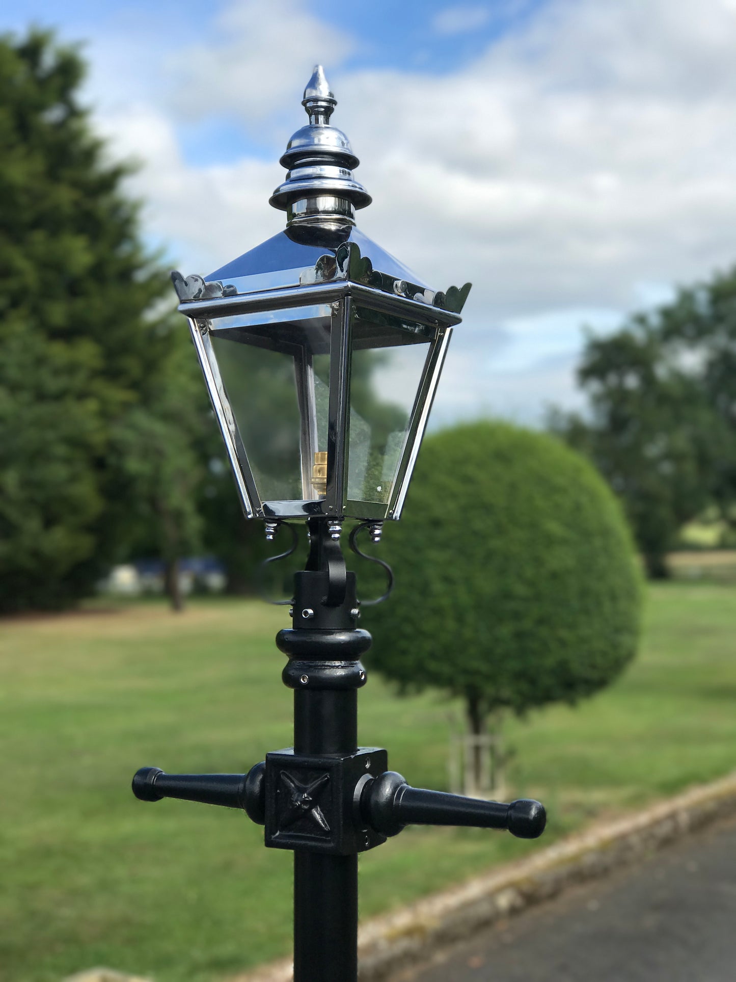 Polished Chrome 'Kensington' Lamp Post - 2.25m