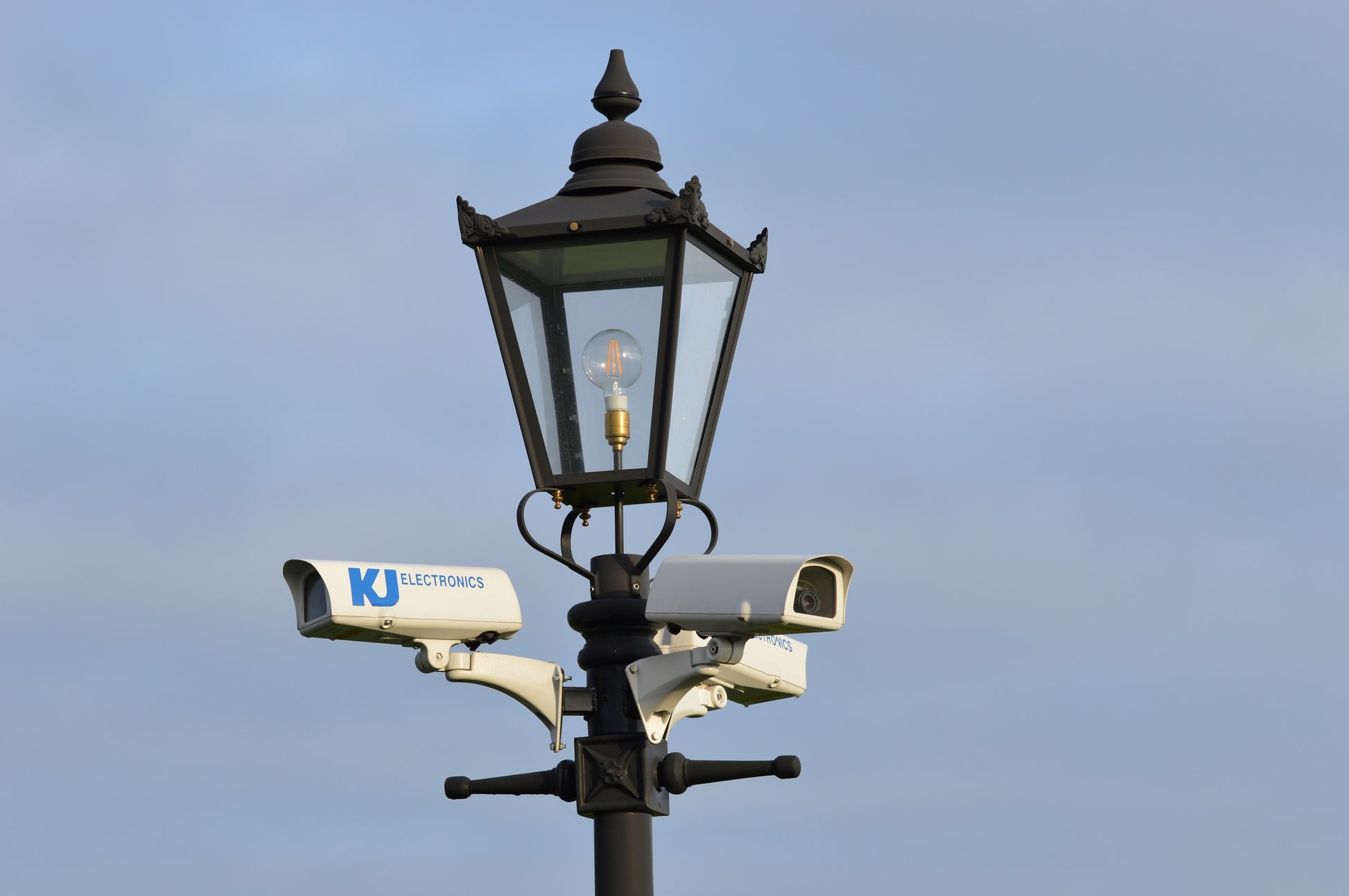 Lamp Post Bullet Camera Pole 3.25