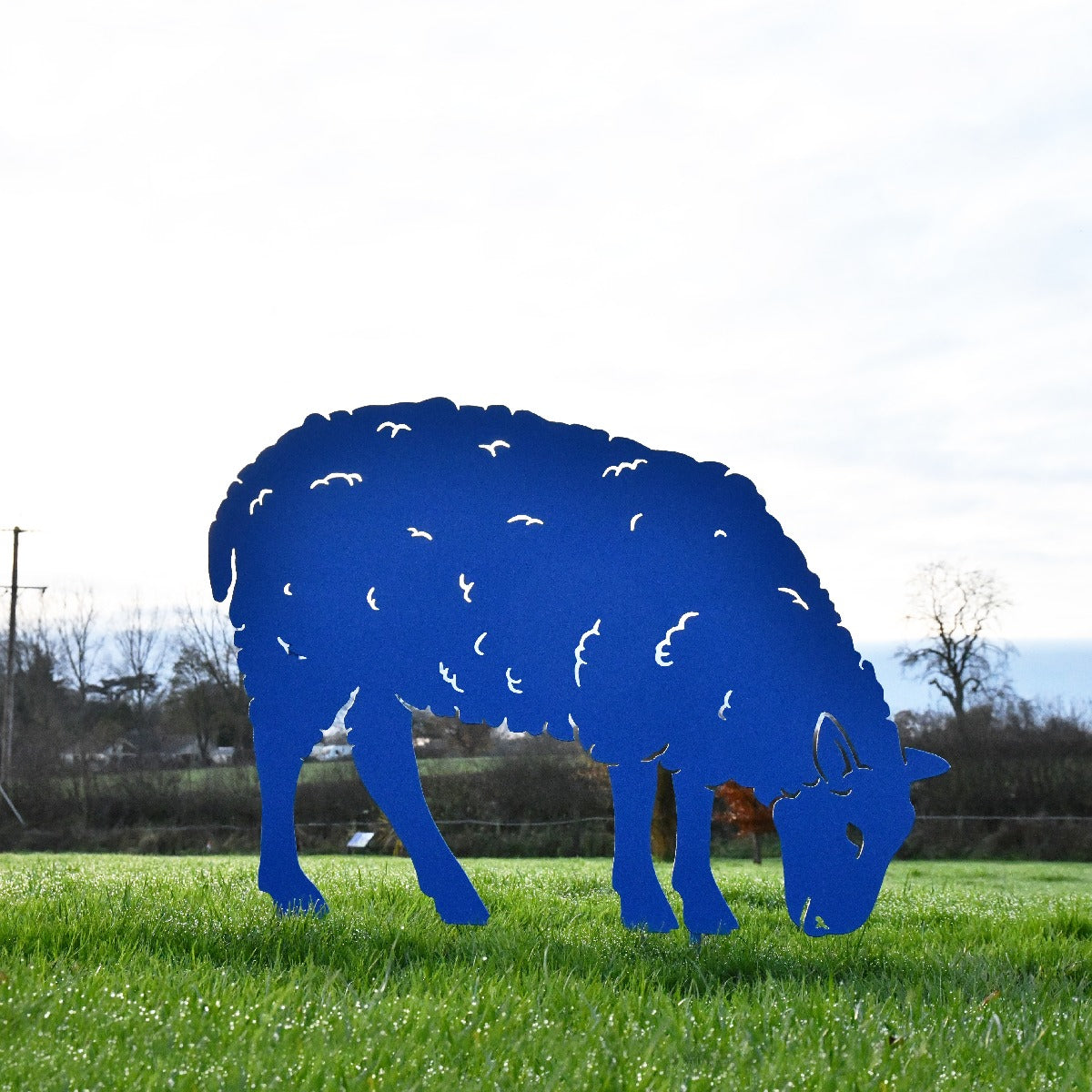 Feeding Ewe Sheep Garden Sheet Steel Silhouette In Blue
