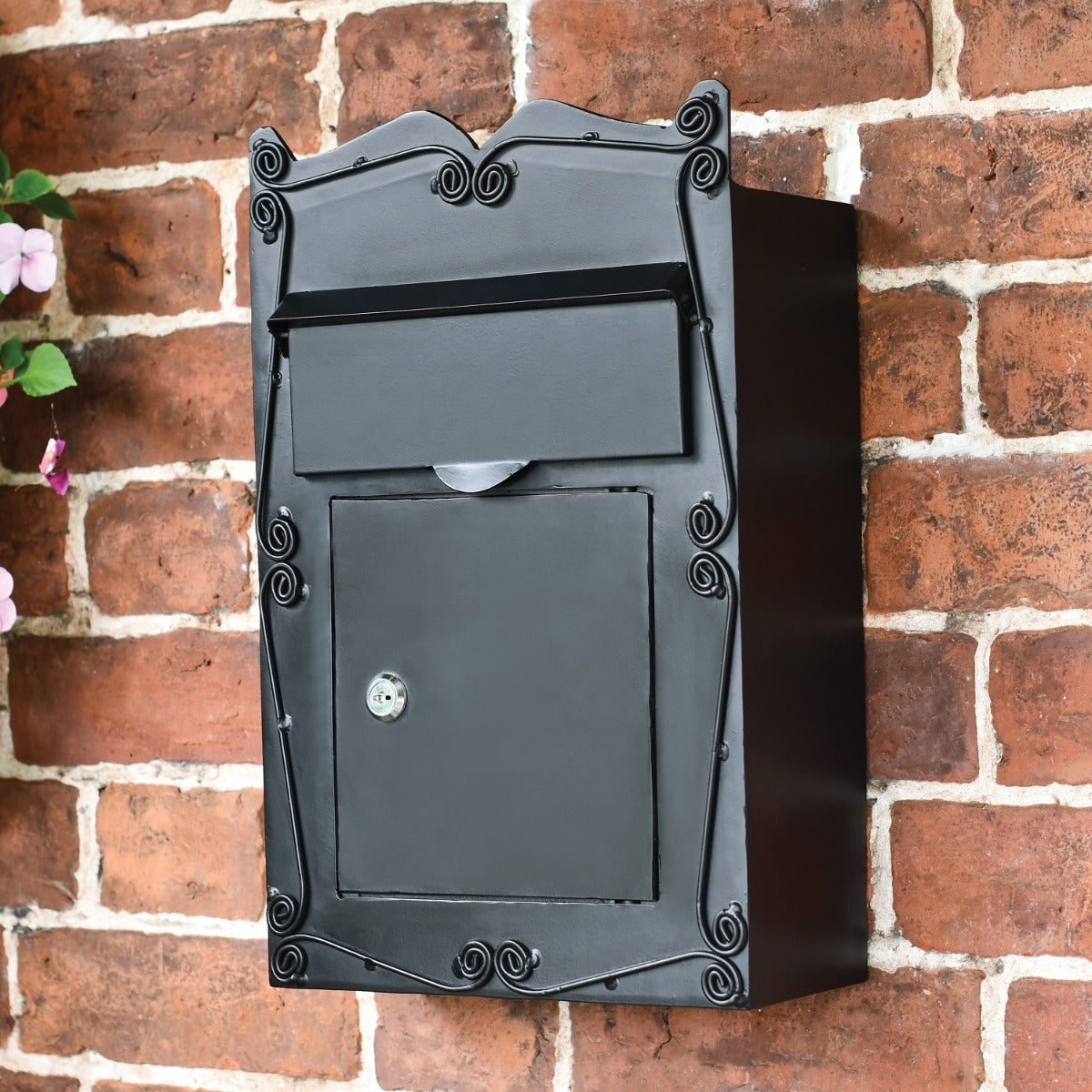 Wall Mounted Post Box in Situ 