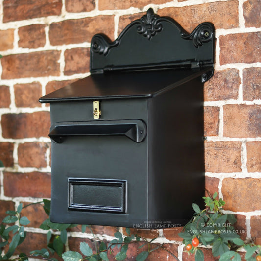 Black 'Cambourne' Secure Parcel Box