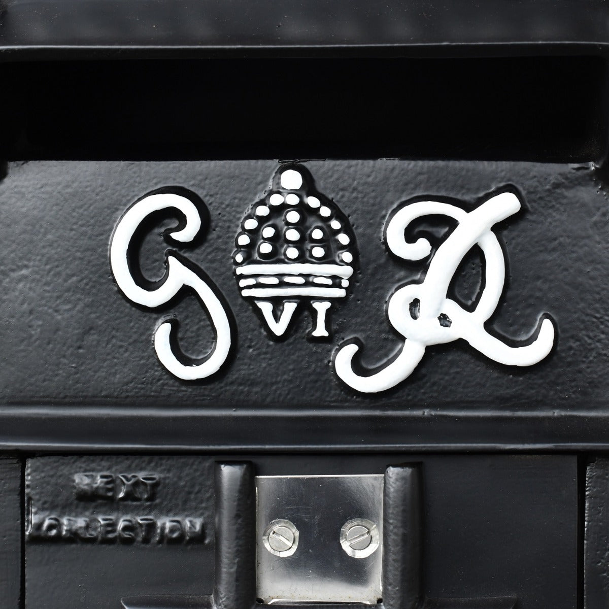Close up of white lettering and detailing 