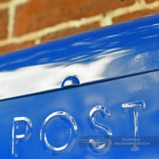 Close up view of the embossed lettering 