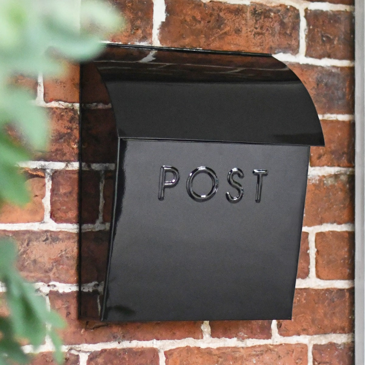 Black Lockable Modern Wall Mounted Post Box 
