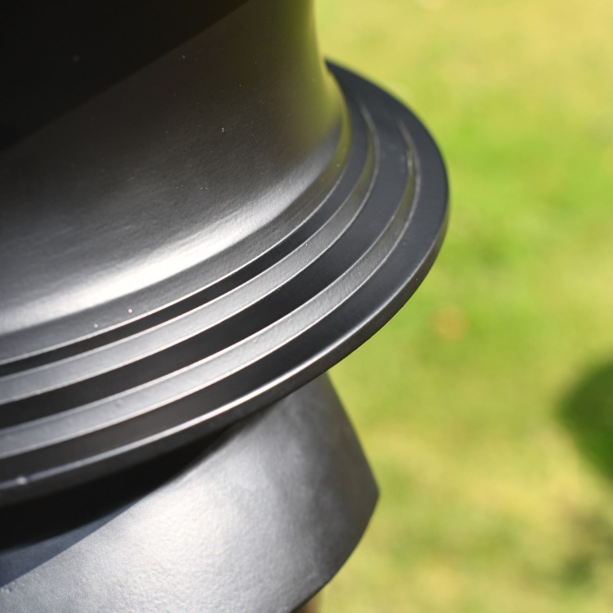Close up of finish on top of Traditional GR Pillar Post Box 