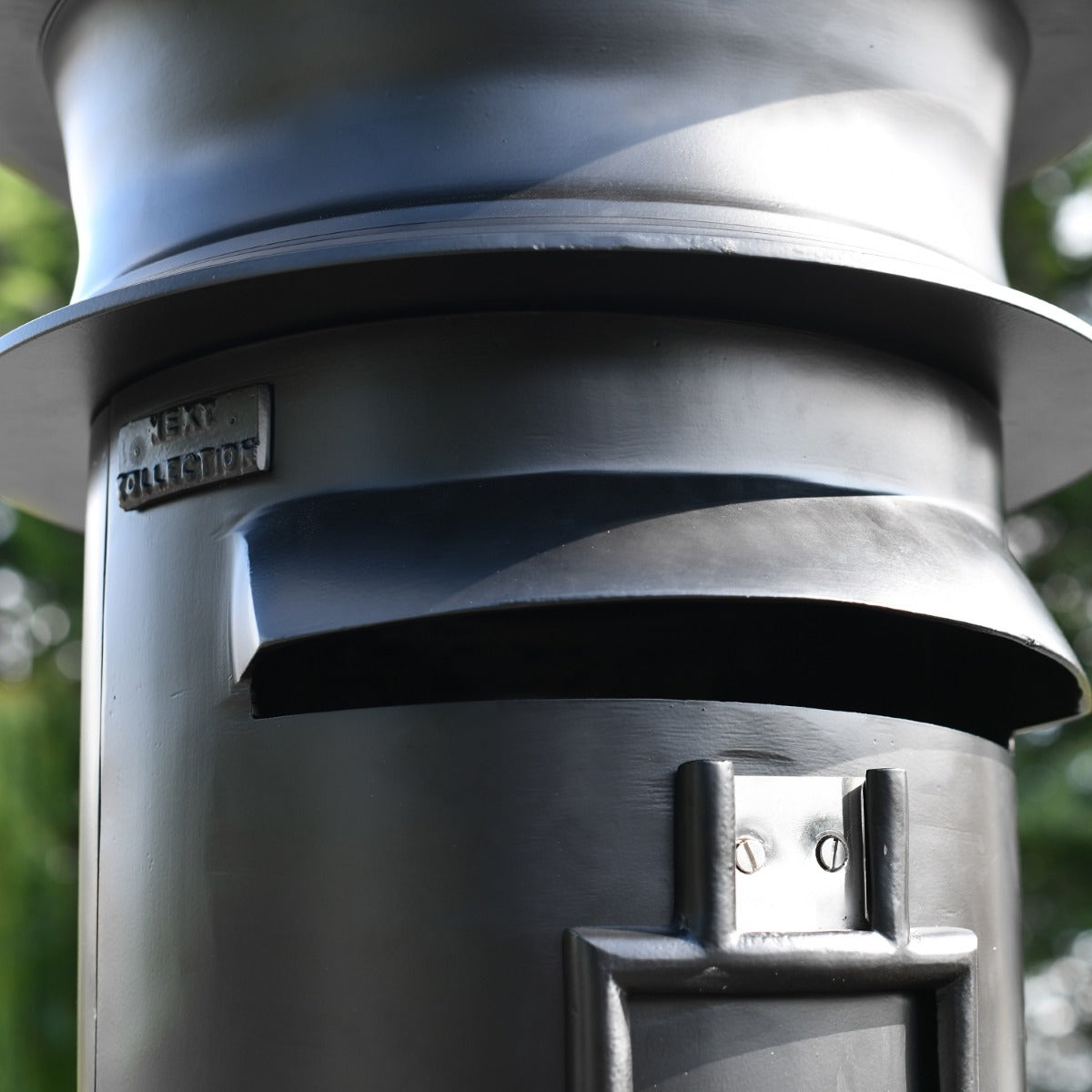 Close up of trim on Traditional GR Pillar Post Box 