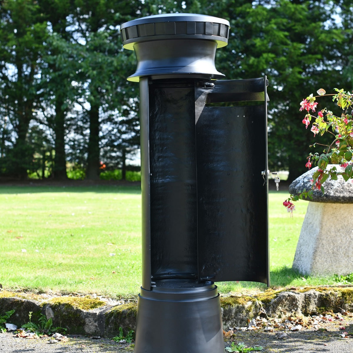 Close up of hooded aperture on GR Pillar Post Box 