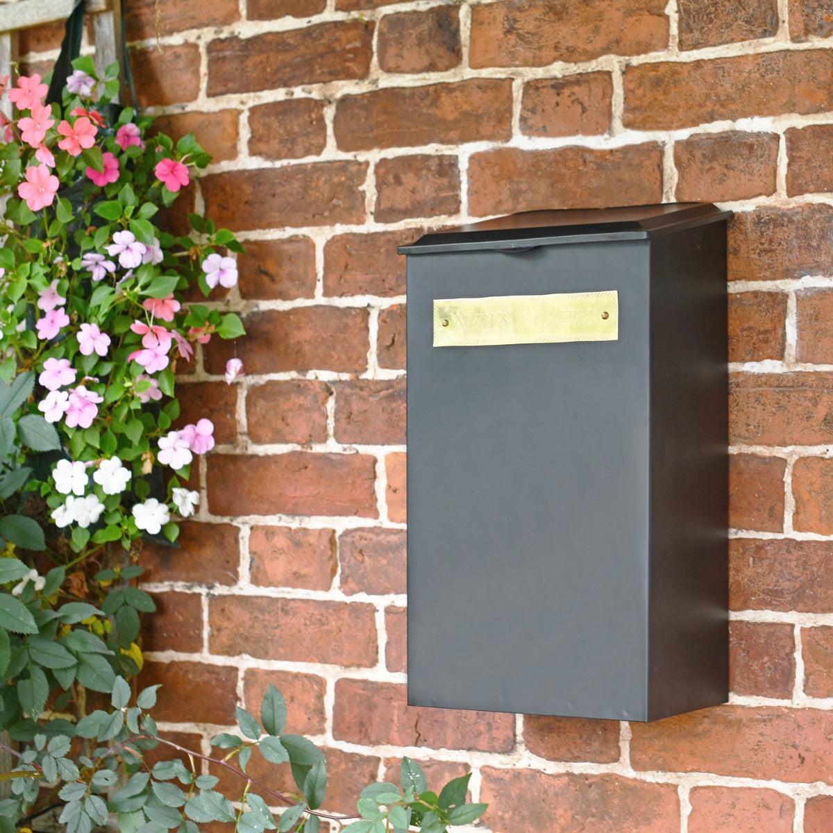 Extra Large 'Redhill' Black Newspaper Box with Brass Plaque 