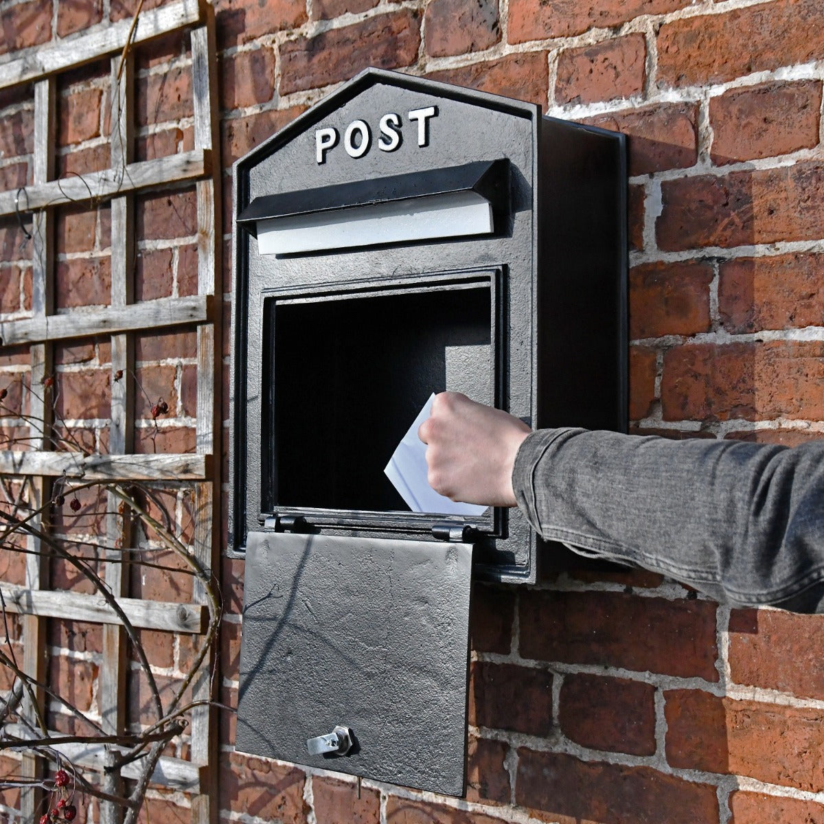 Black & White 'Alderton' Post Box with door open