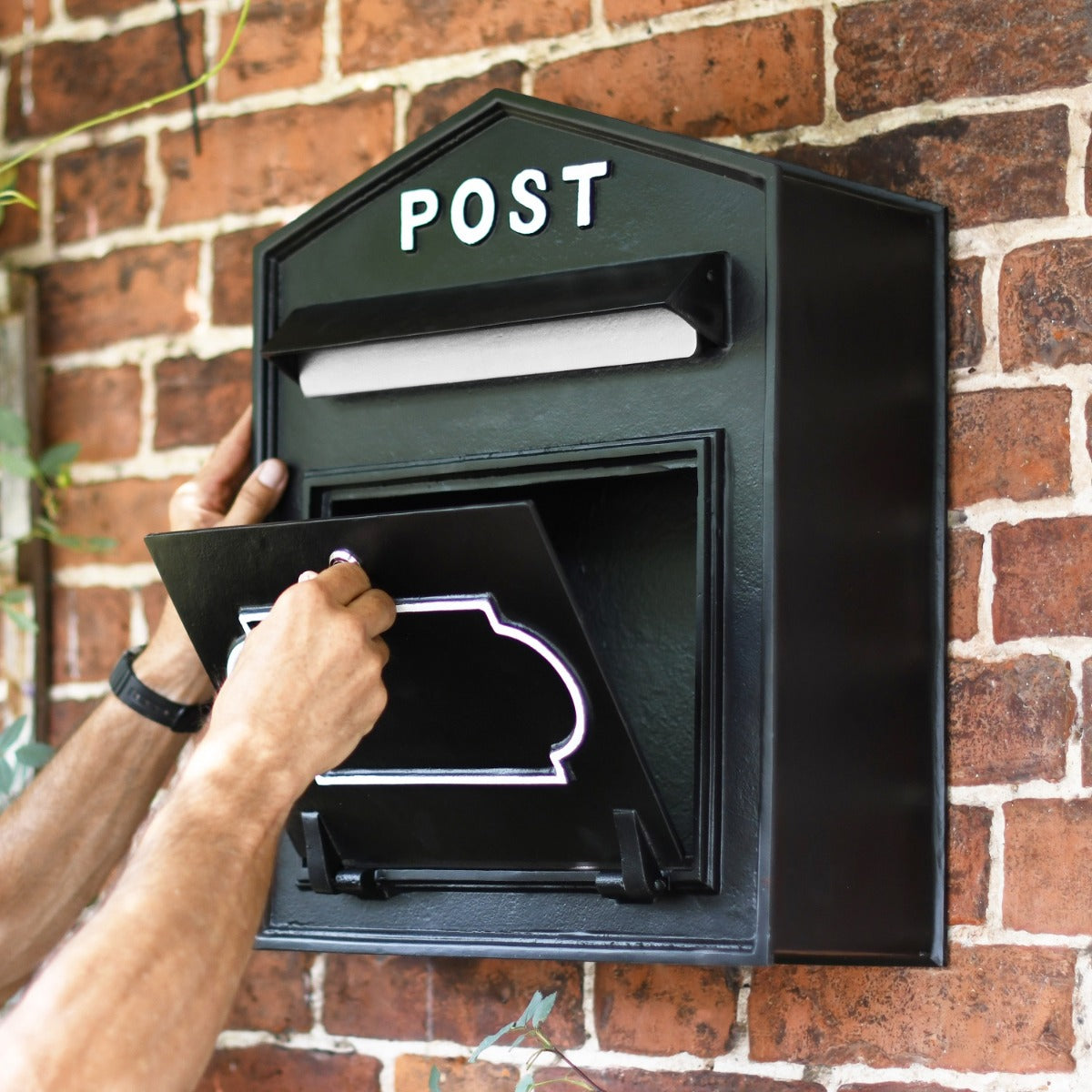 Black & White 'Alderton' Post Box with Lockable Door 