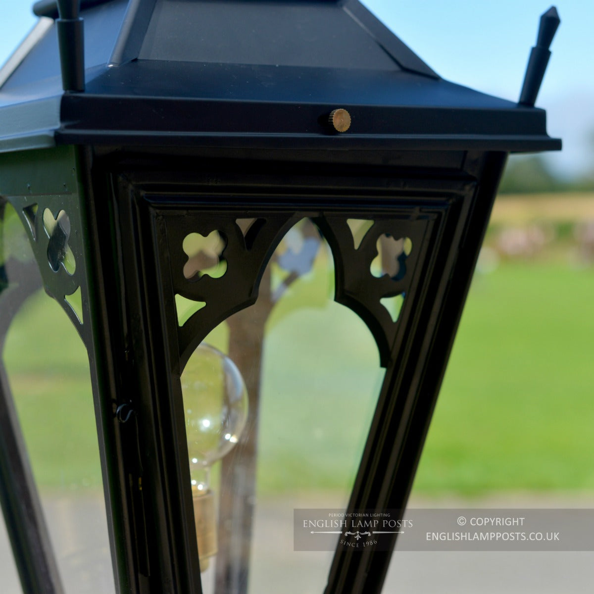 BLACK CANTERBURY ENTRANCE PILLAR LIGHT - 81CM
