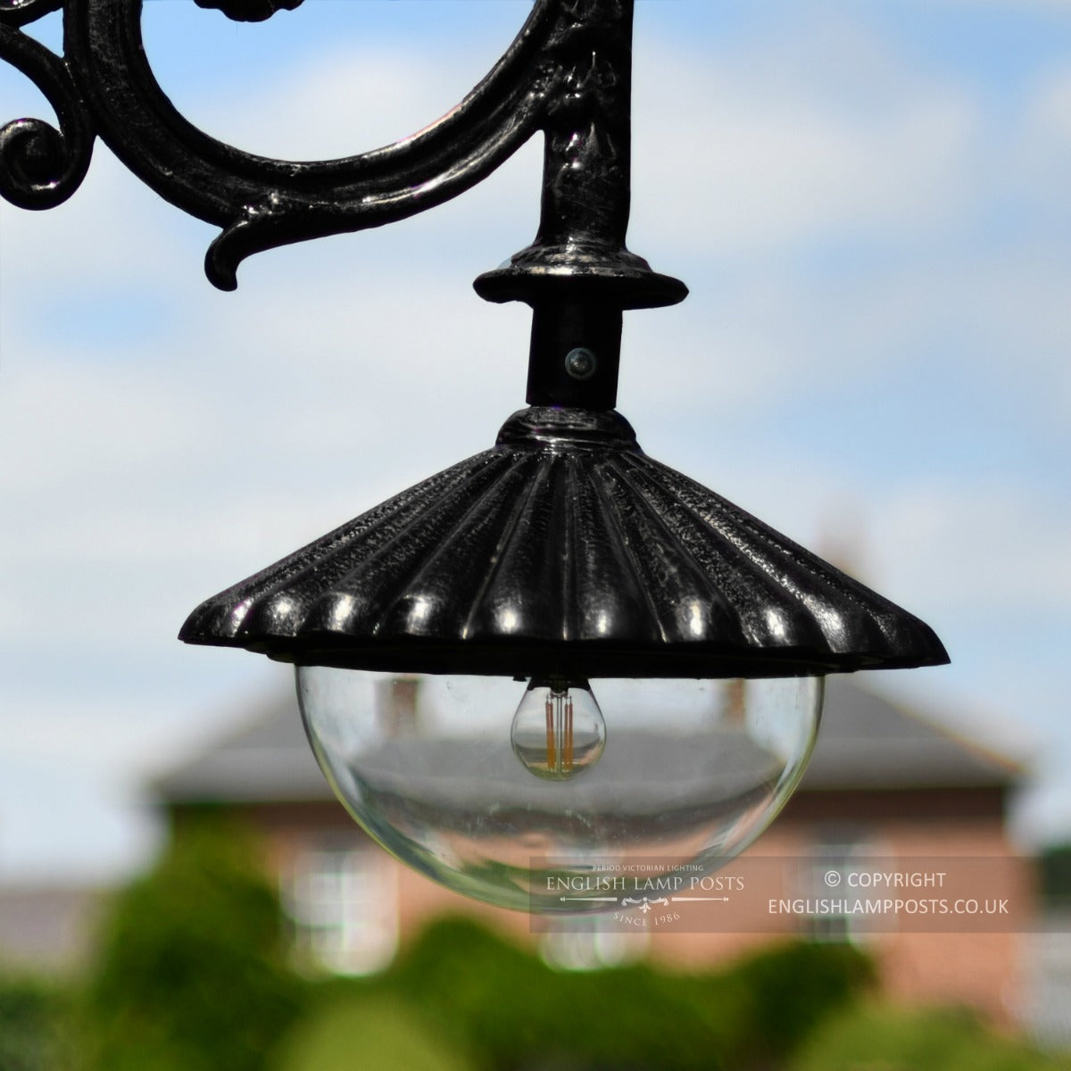 3.5m Antique Black Deluxe Traditional Lamp Post