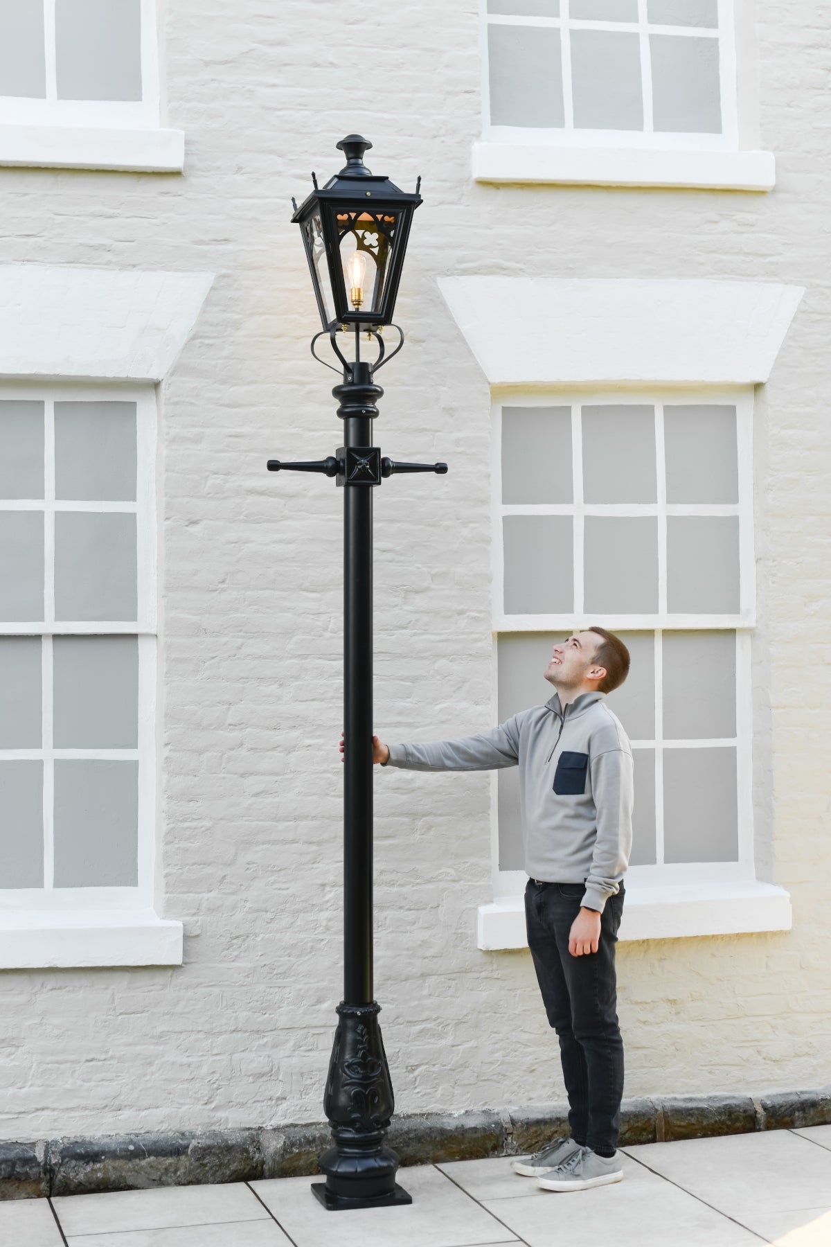 Life Size Scale Of The 'Midnight Beacon' Gothic Lamp Post