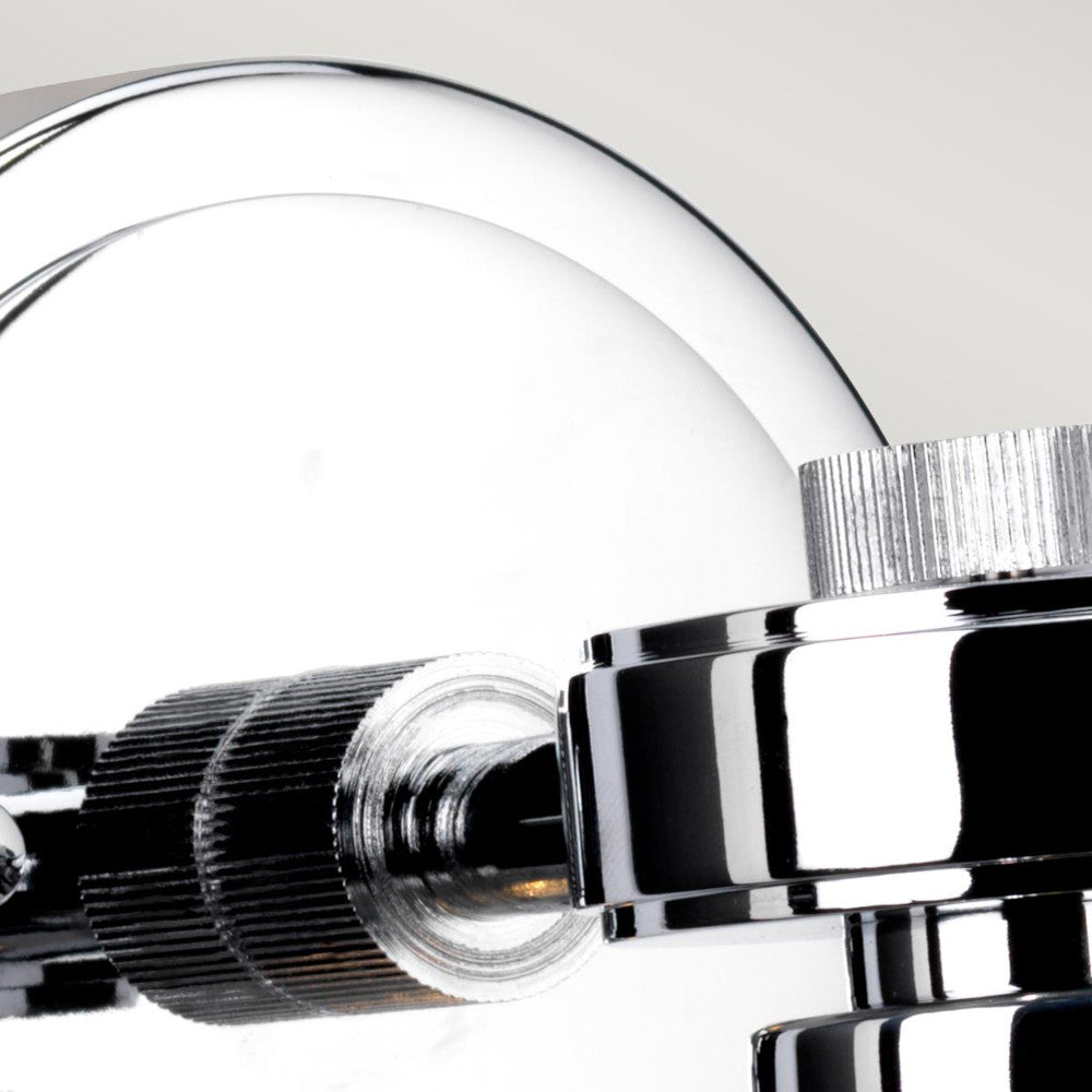 Magnified view of the chrome backplate