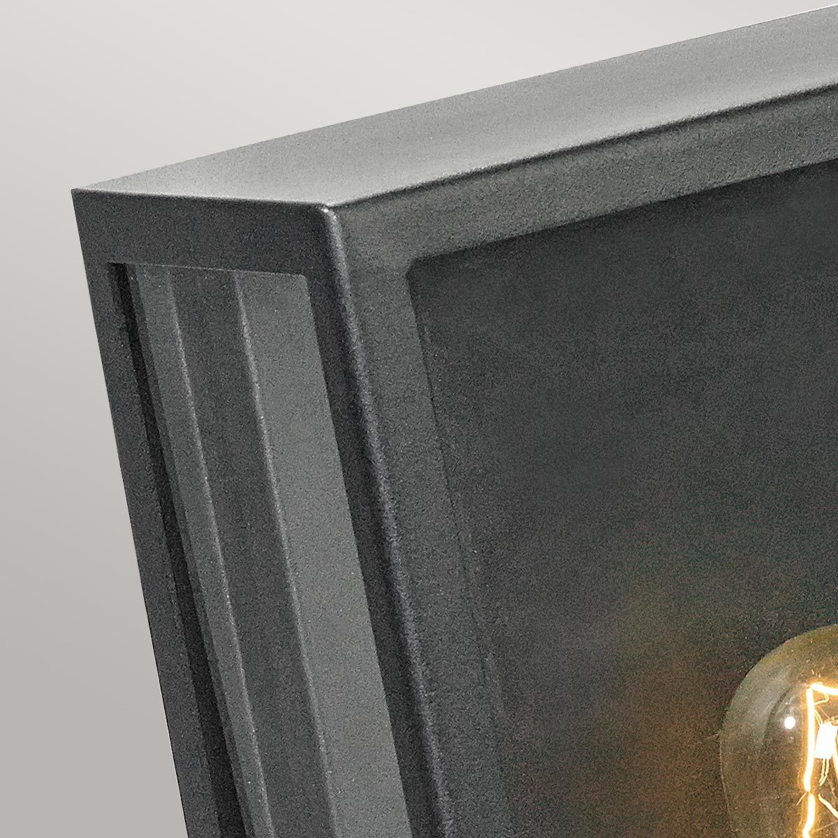 reine half wall light detail 3