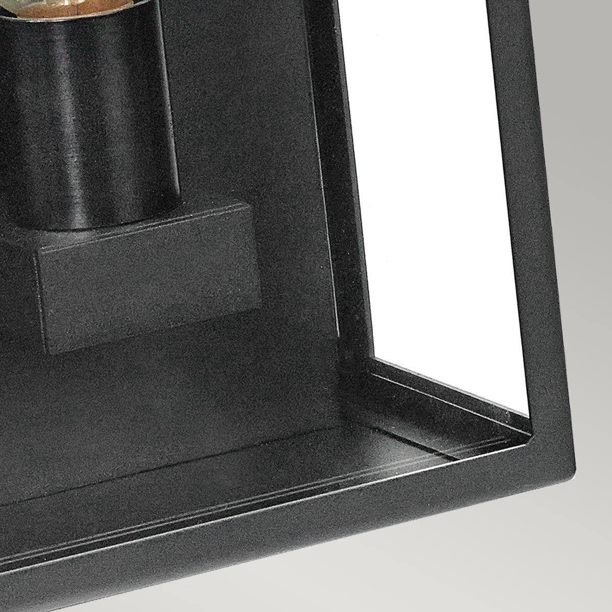reine half wall light detail 1