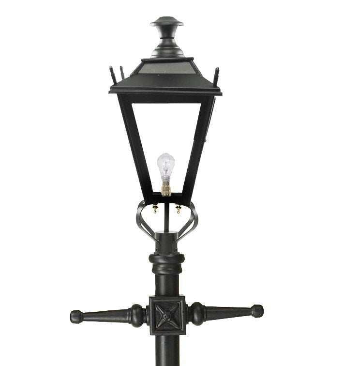Black 'Dorchester' Traditional Lamp Post - 2.7m