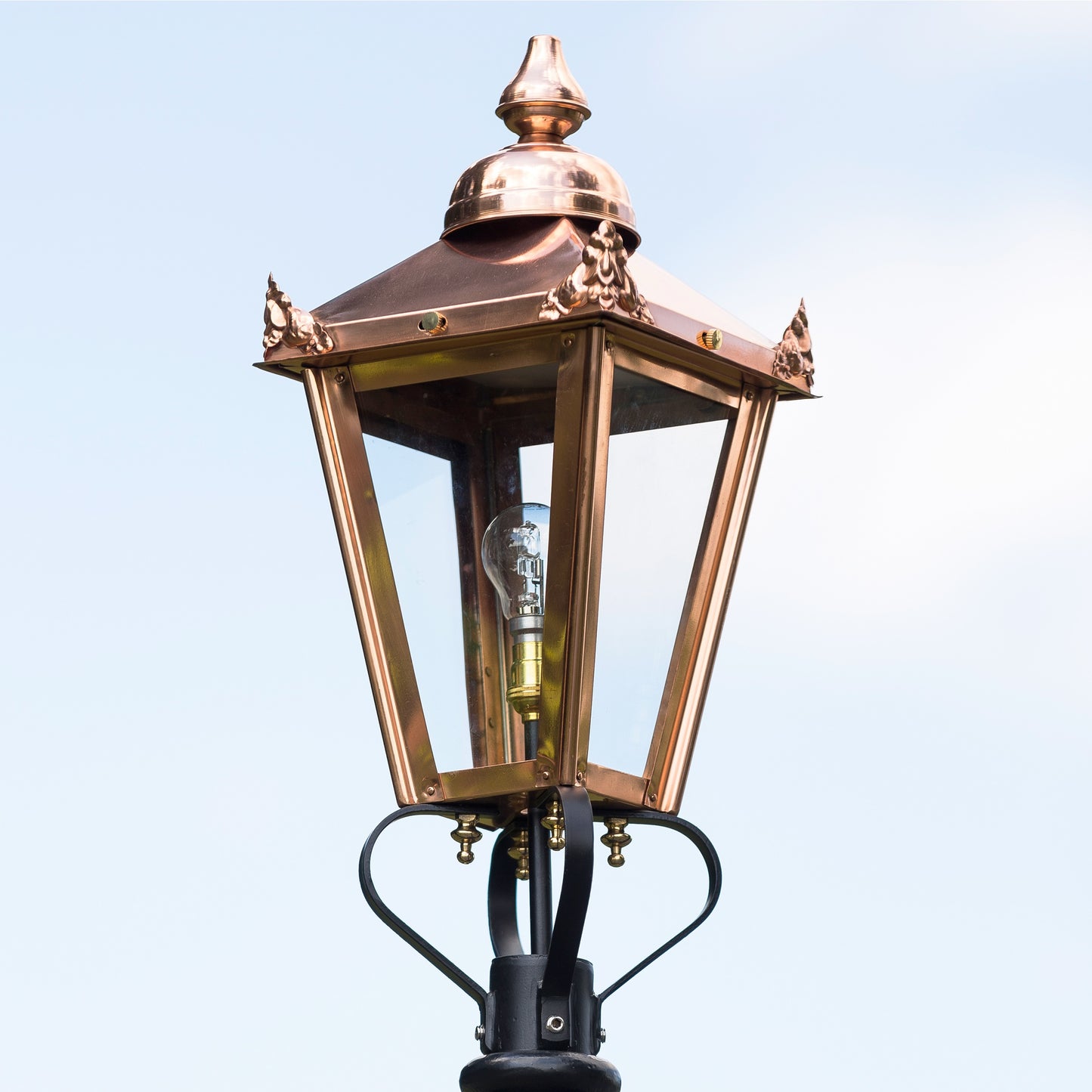 Medium Copper Victorian Lantern