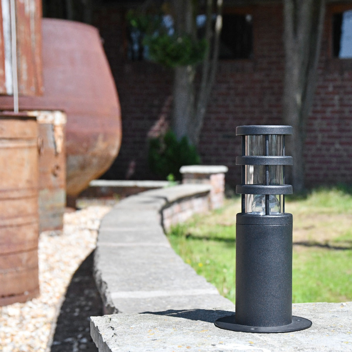 Modern Black Stainless Steel Driveway Pillar Light
