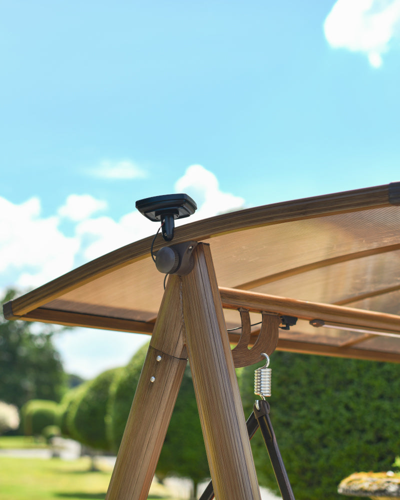 Side view of the seat apex 