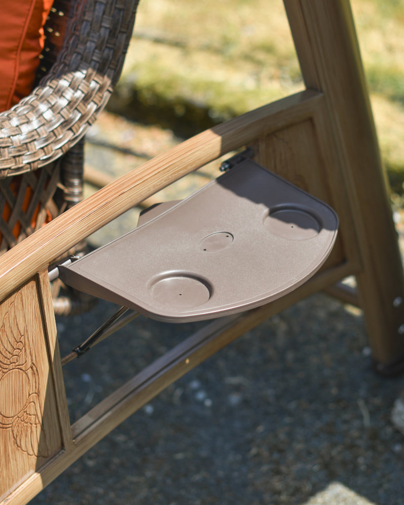 Close up of the pop up table 