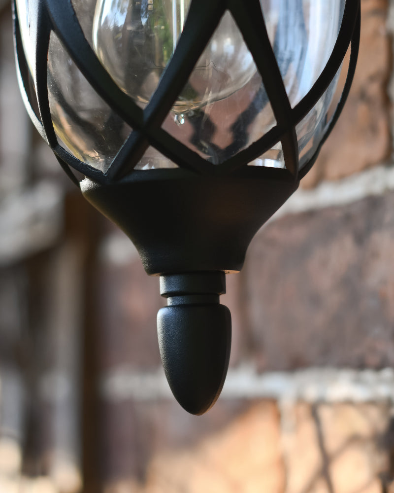 Close up of the bottom finial 