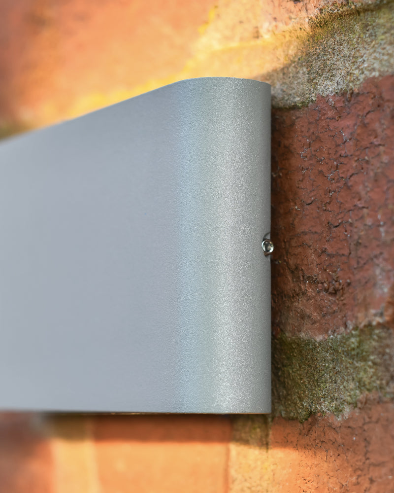 Side profile of the silver wall light