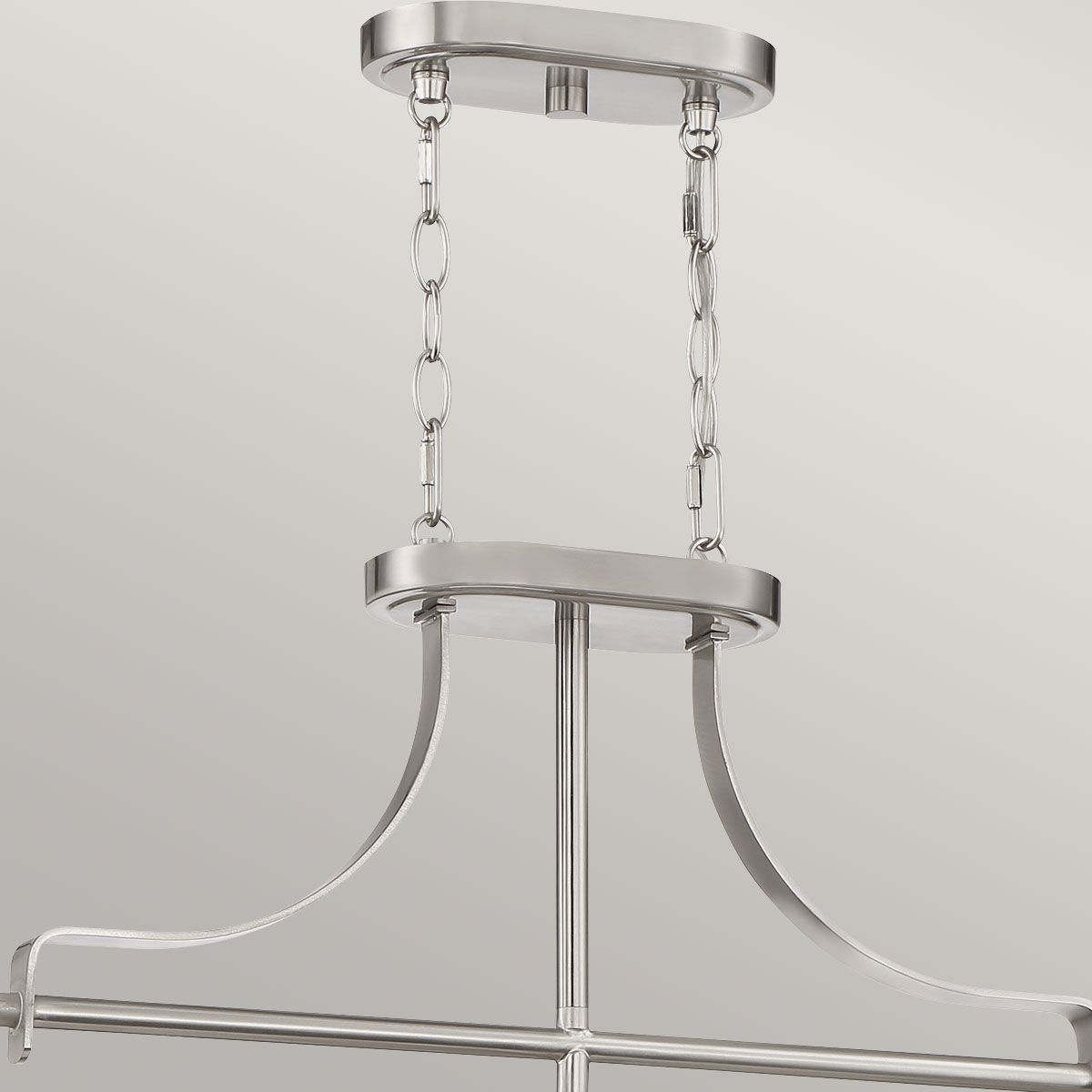Magnified view of the chain pendant 