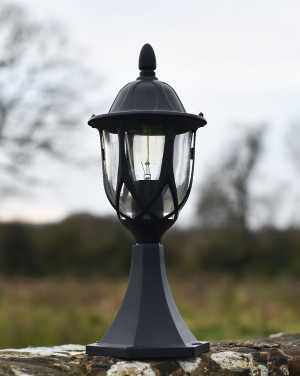 'Maria' Black Pillar Light