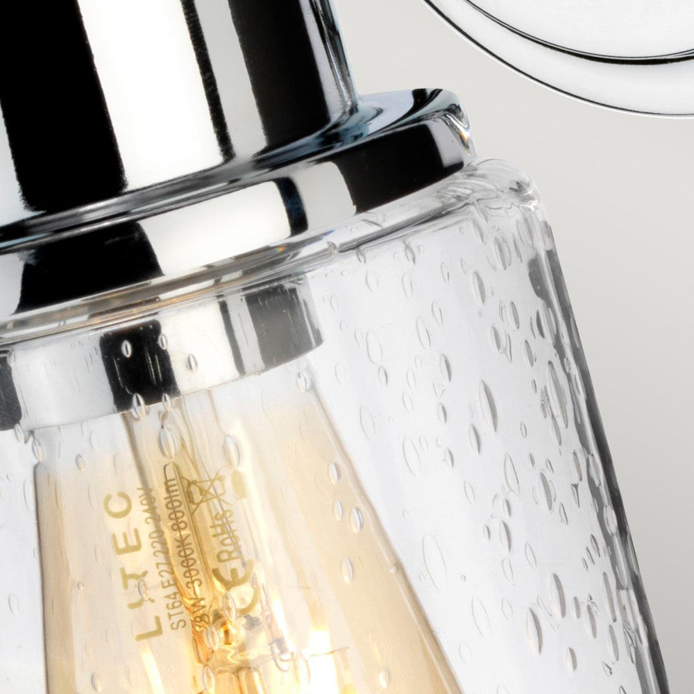 Close up of the bulb fitting