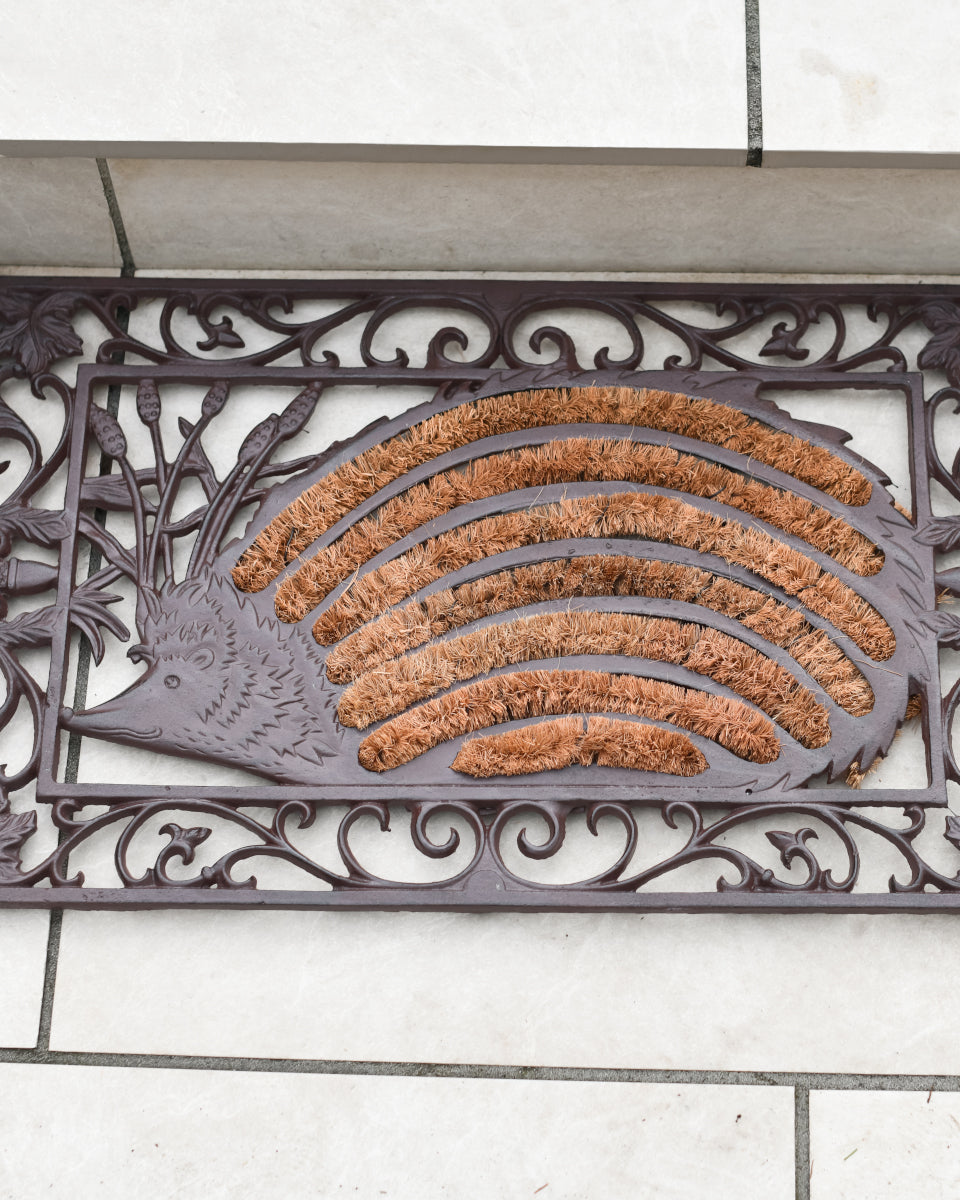 Overhead shot of the 'Erizo' doormat