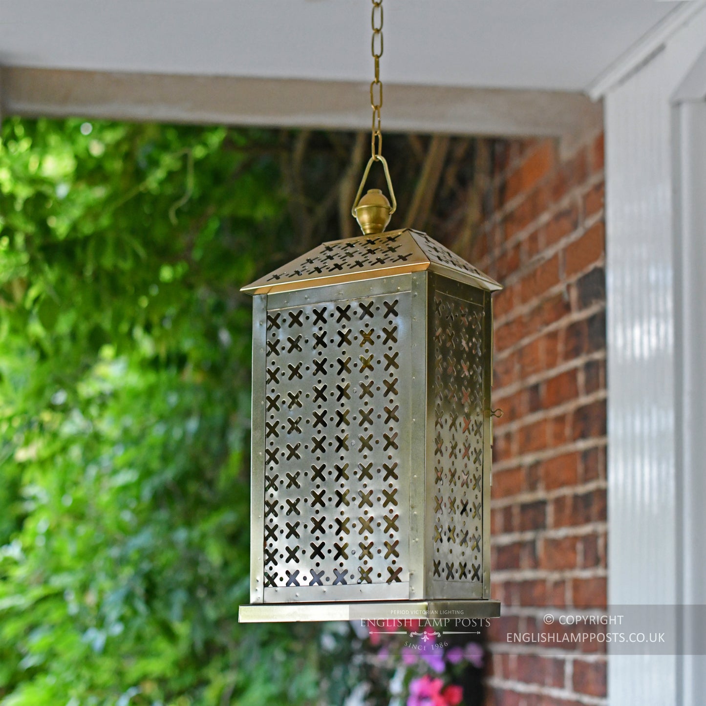 Period Brass Finish Chain Hanging Lantern