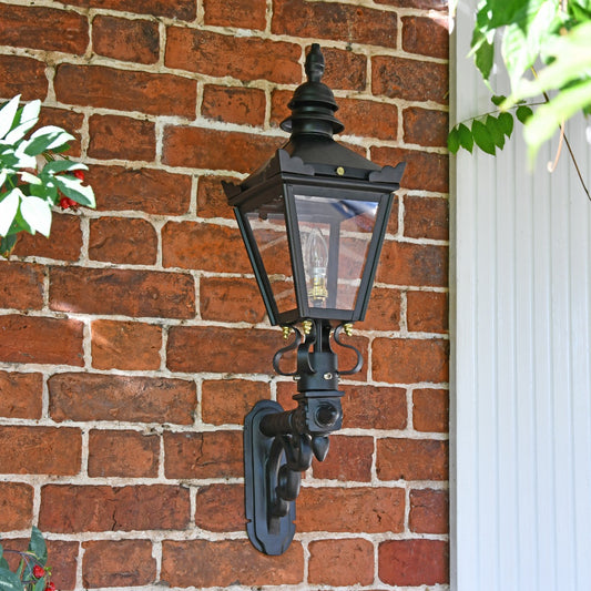'Kensington' Wall Light with Upgraded Royale Bracket