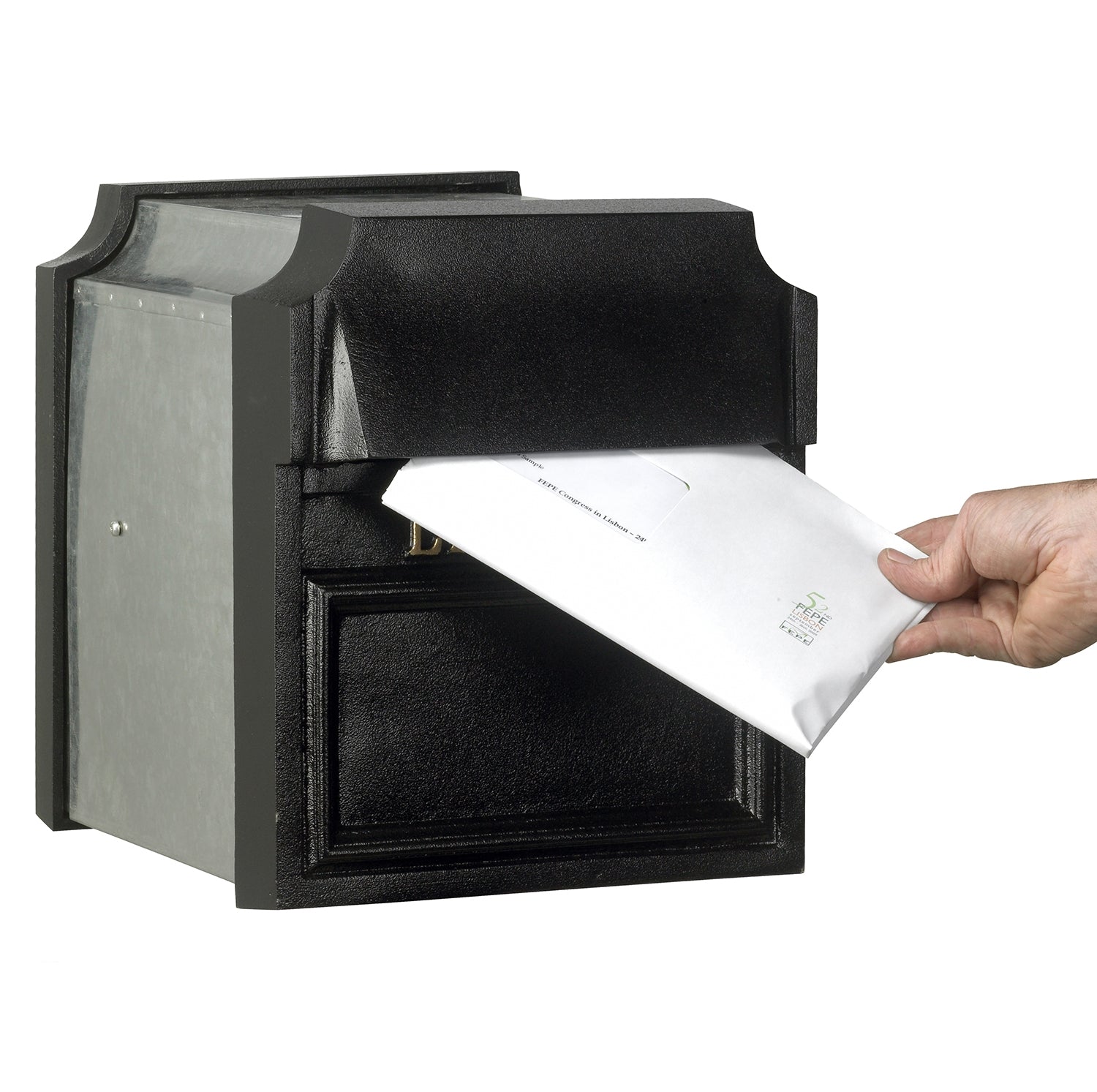 Telescopic letter box