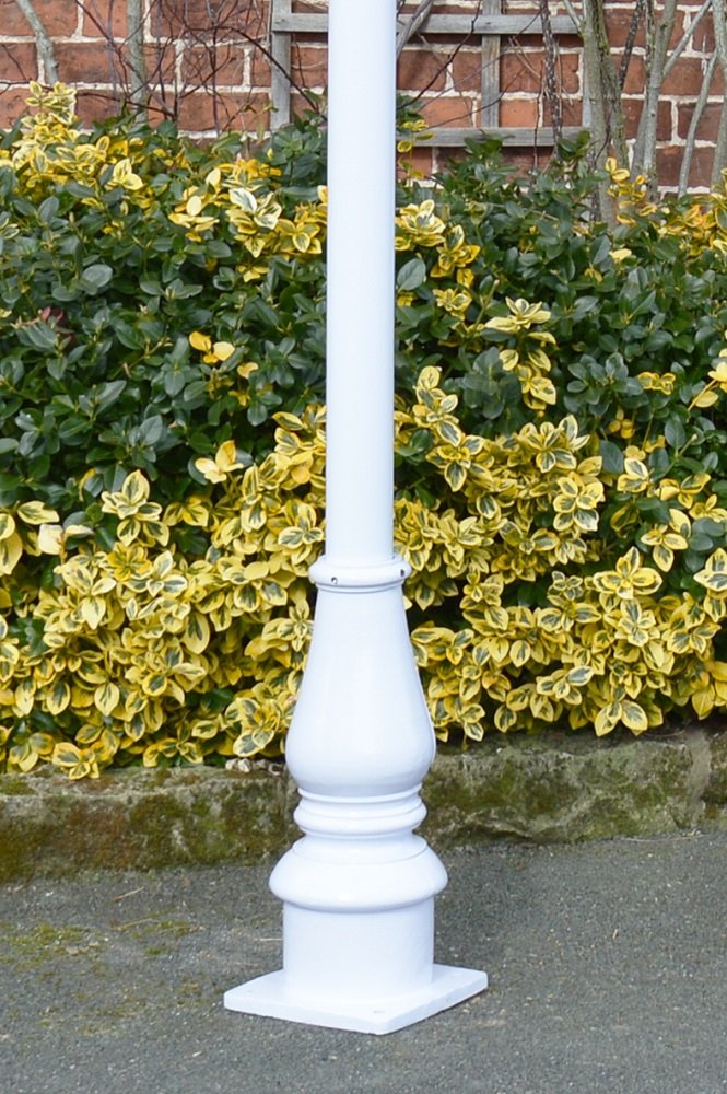 2.1m Tall Modern White Lamp Post