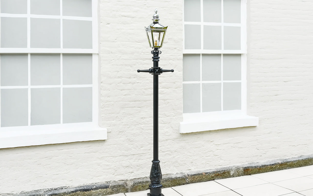 Load video: Victorian Lamp Post 2.3m - Best Seller