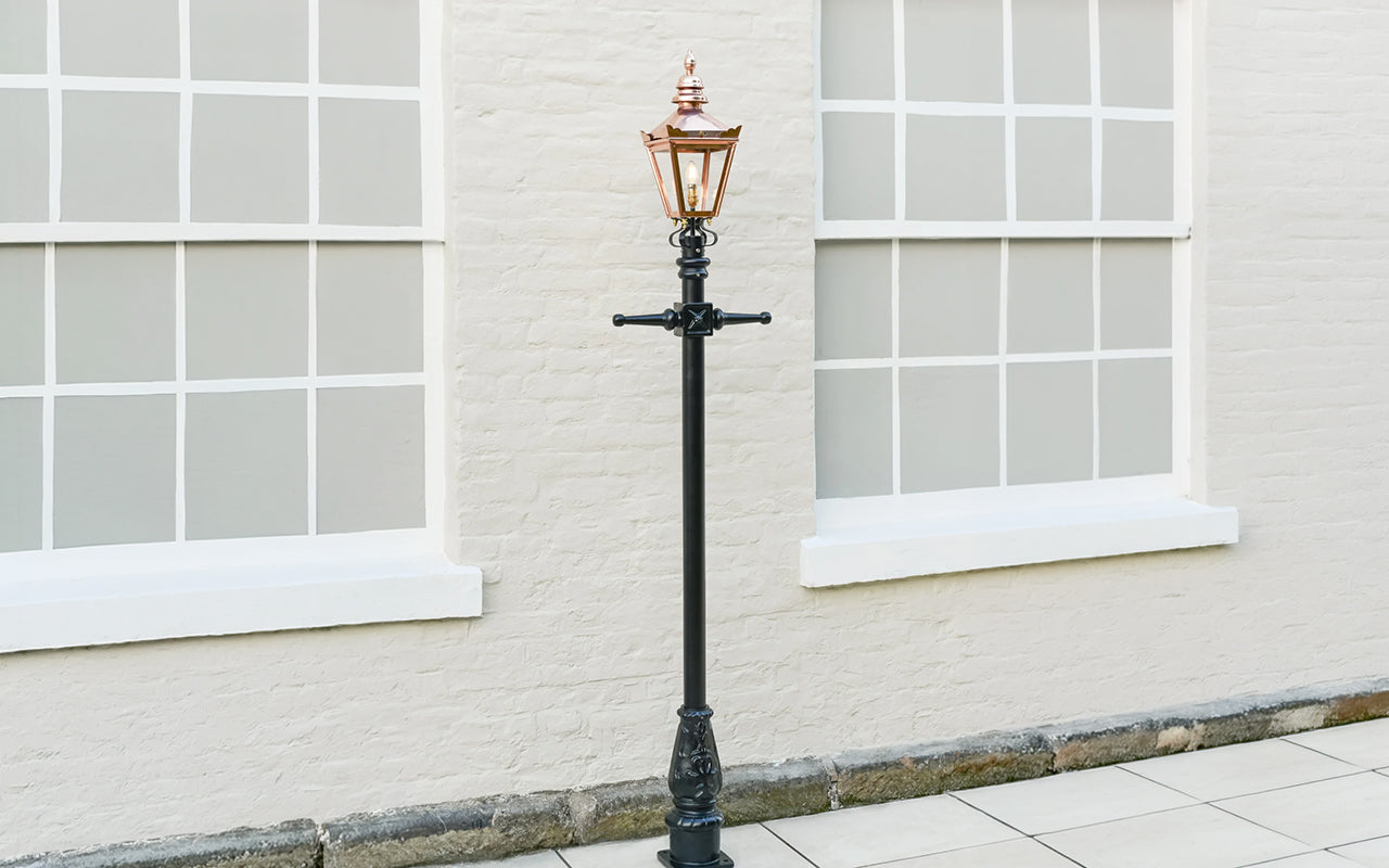 Load video: Victorian Lamp Post 2.3m - Best Seller