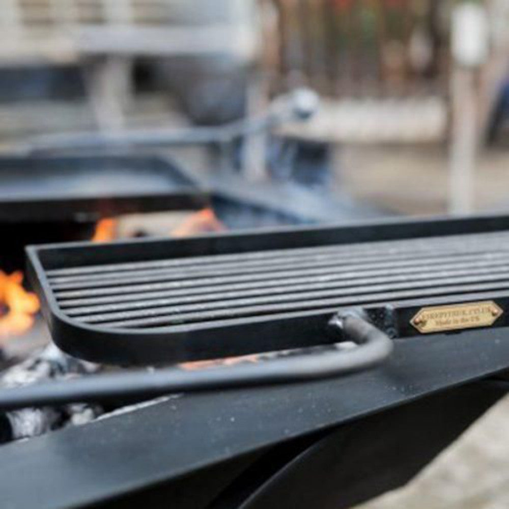 Close up of the BBQ swing arm
