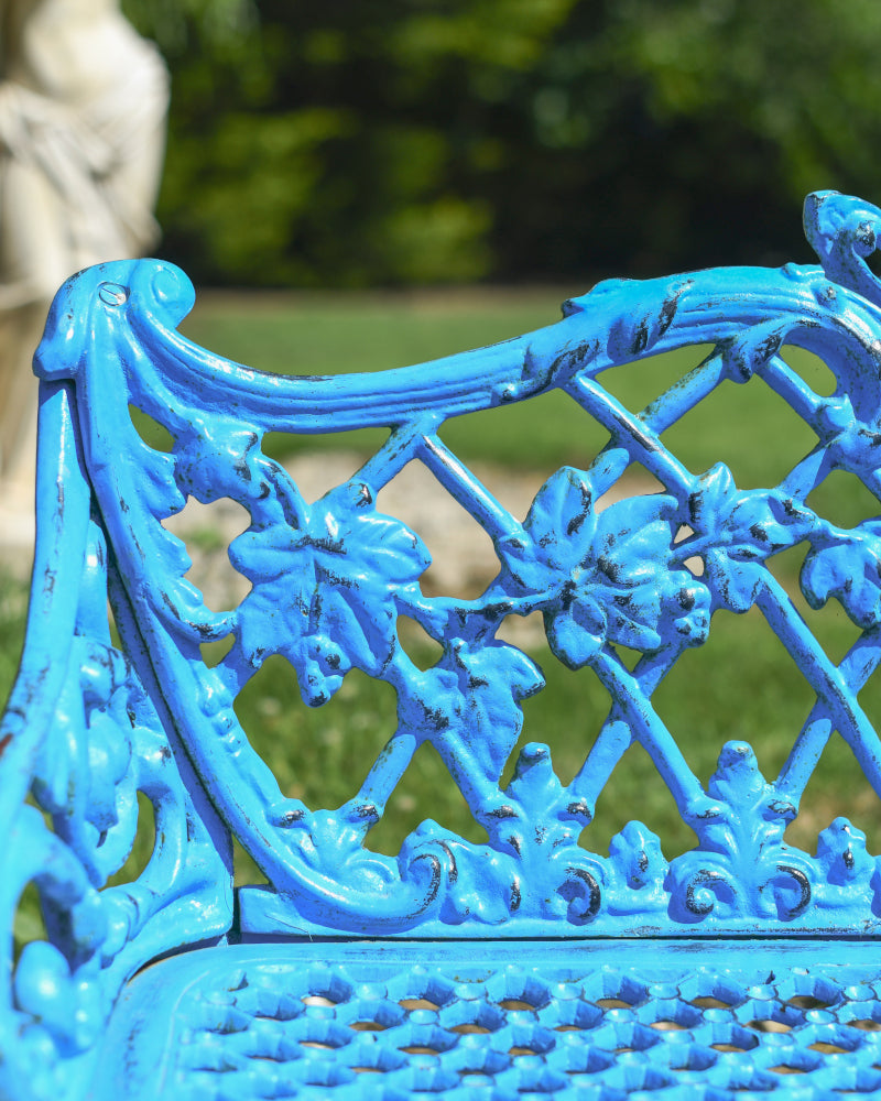 Close up of the floral backplate
