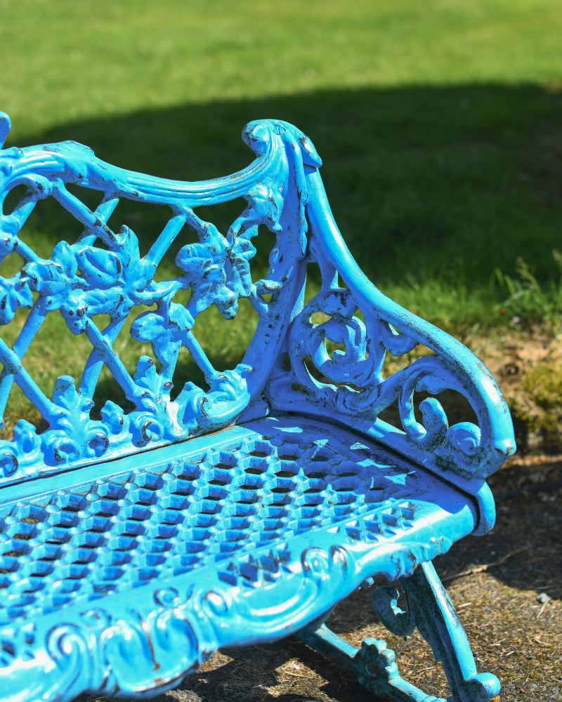 Angled view of the bench armrest