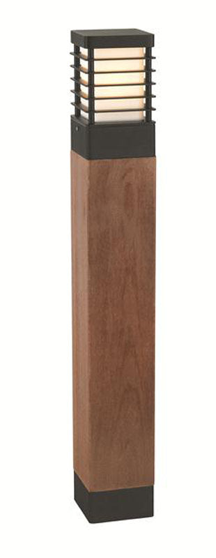 'Radbourne' Large Wooden Bollard