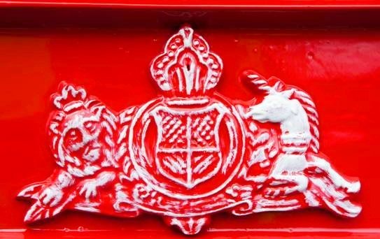 'The Monarch' Free Standing Pillar Box