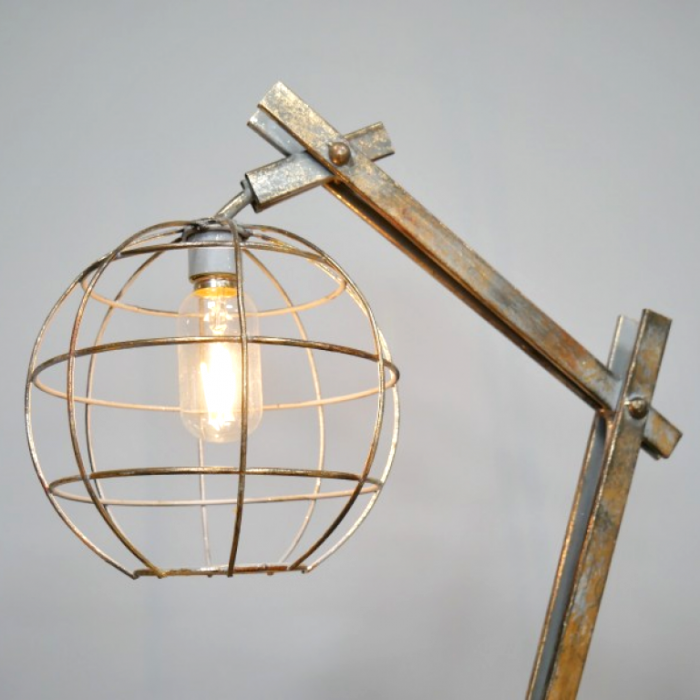 Rustic Hanging Cage Design Table Lamp