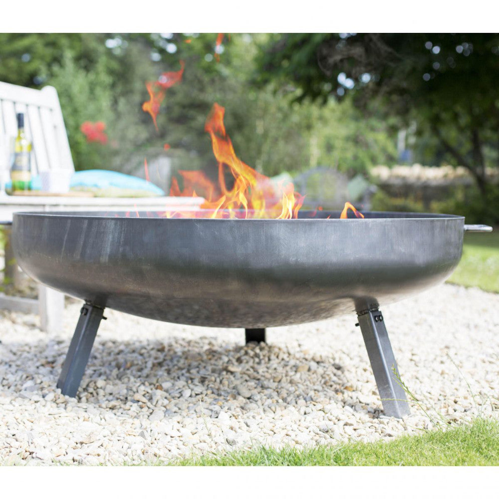 The steel fire pit in action