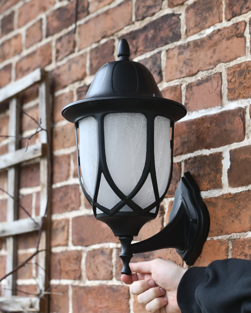Life size scale of the 'Selene' wall light 