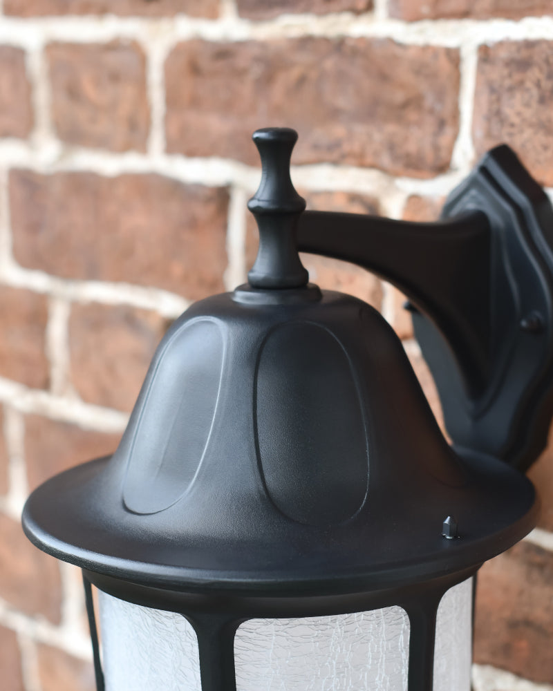 Close up of the rounded black roof 