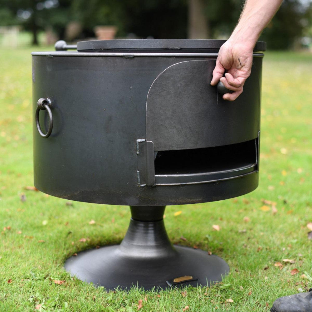 'Shotwick' Classical Pizza Oven And Fire Pit