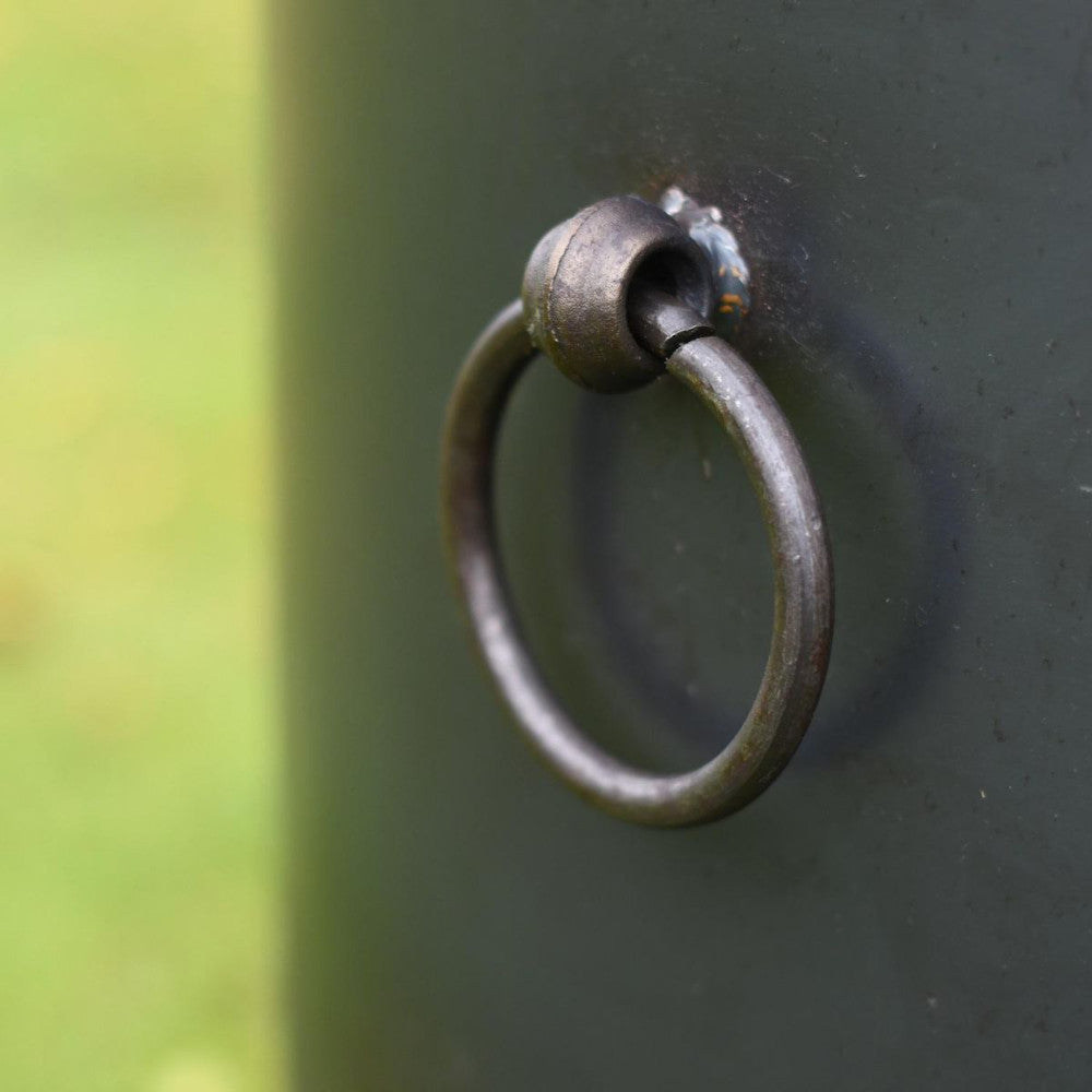 Close up of the fire pit handle 